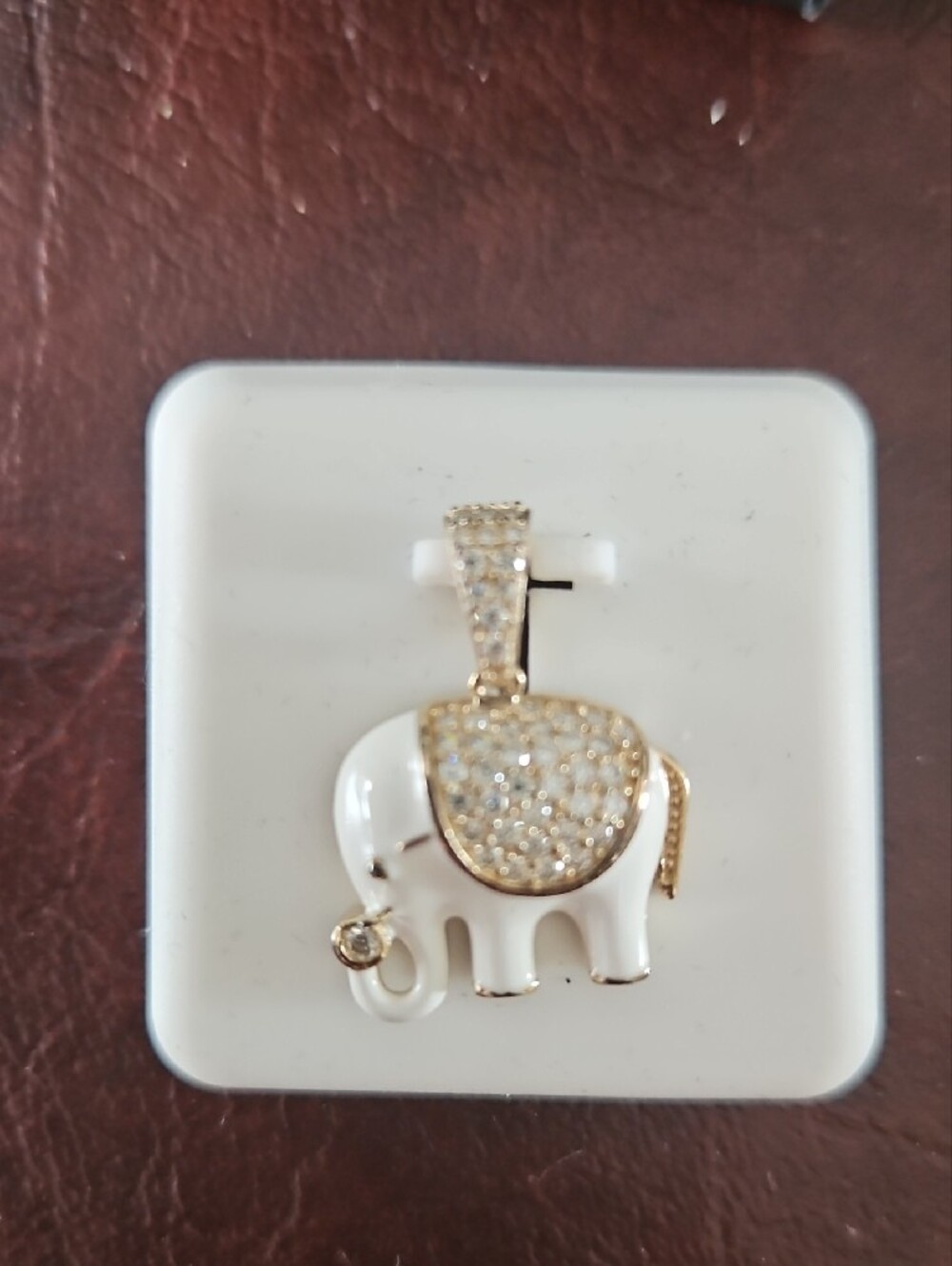 Gold & White Elephant Pendant Necklace - Elegant Women's Jewelry - Picture 2 of 6